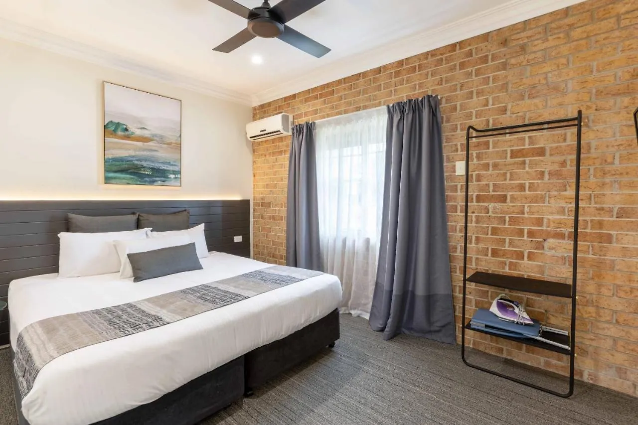 Coopers Colonial Motel Brisbane
