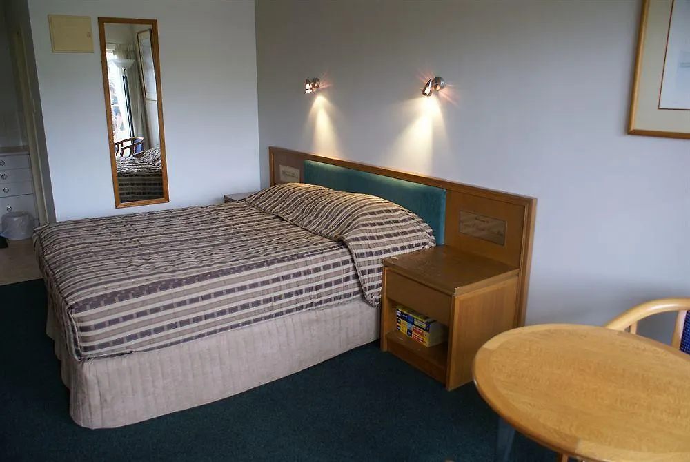 Coopers Colonial Motel Brisbane
