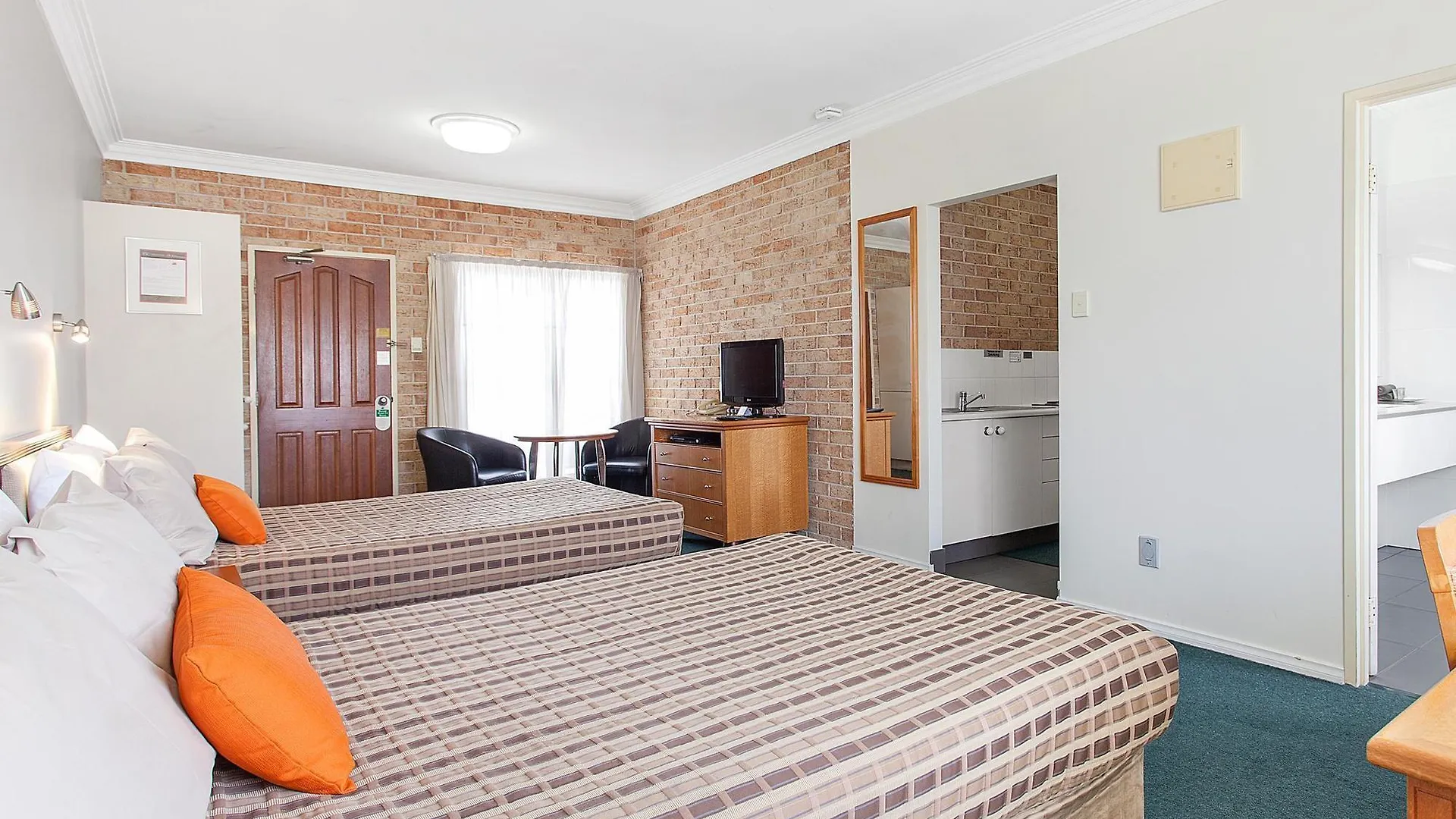 Coopers Colonial Motel Brisbane 3*,