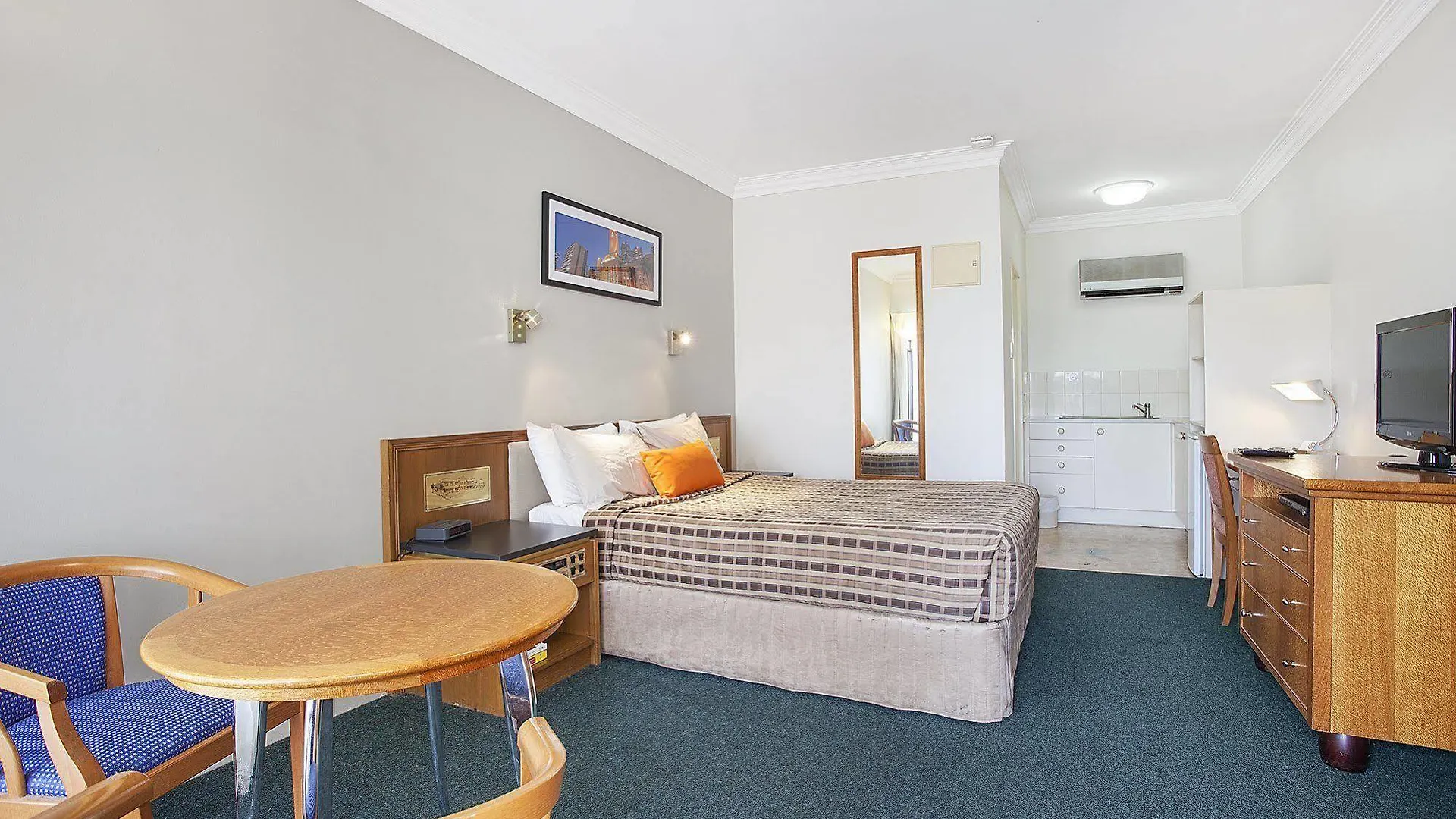 Coopers Colonial Motel Brisbane