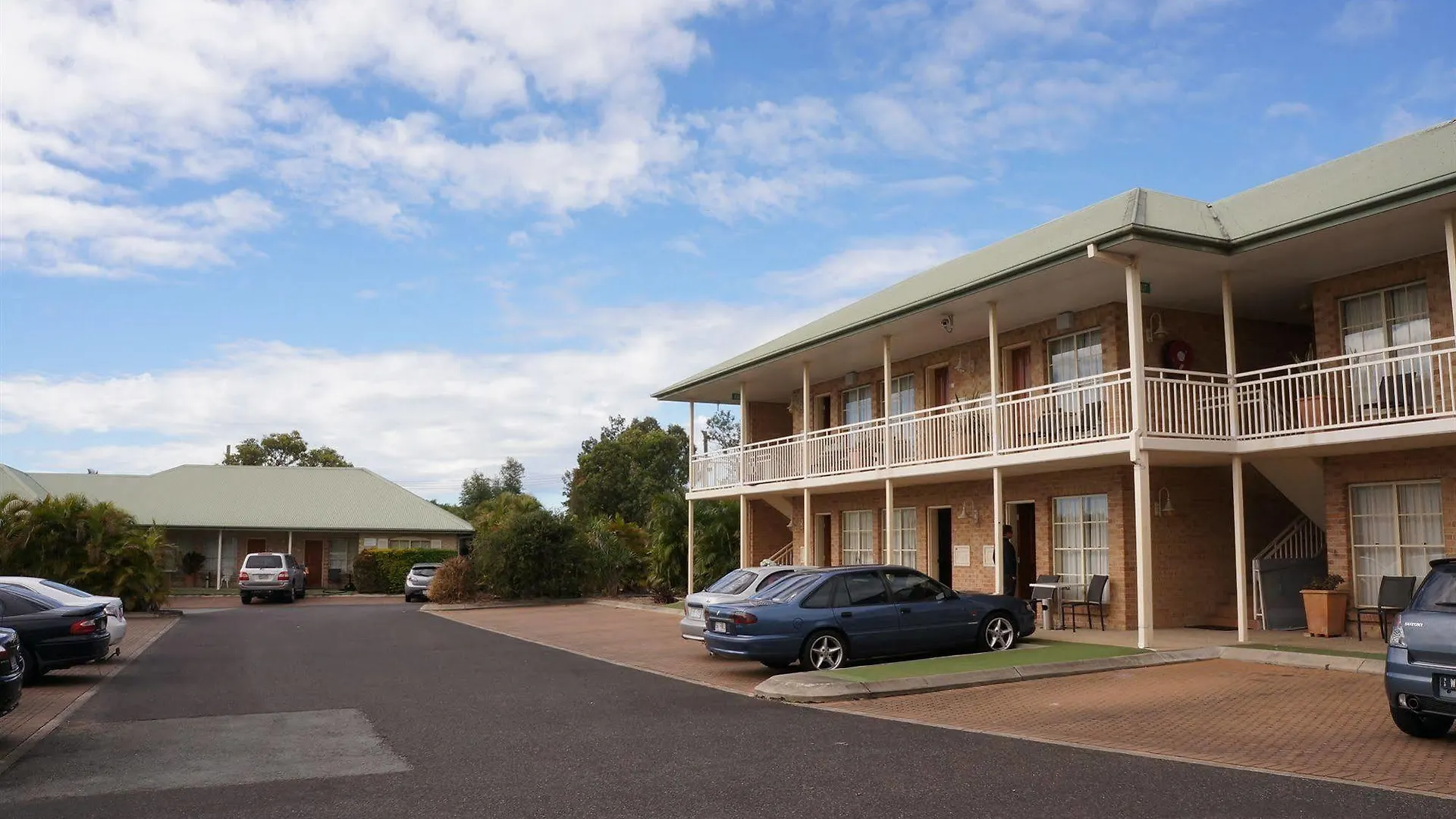 ***  Coopers Colonial Motel Brisbane Australia