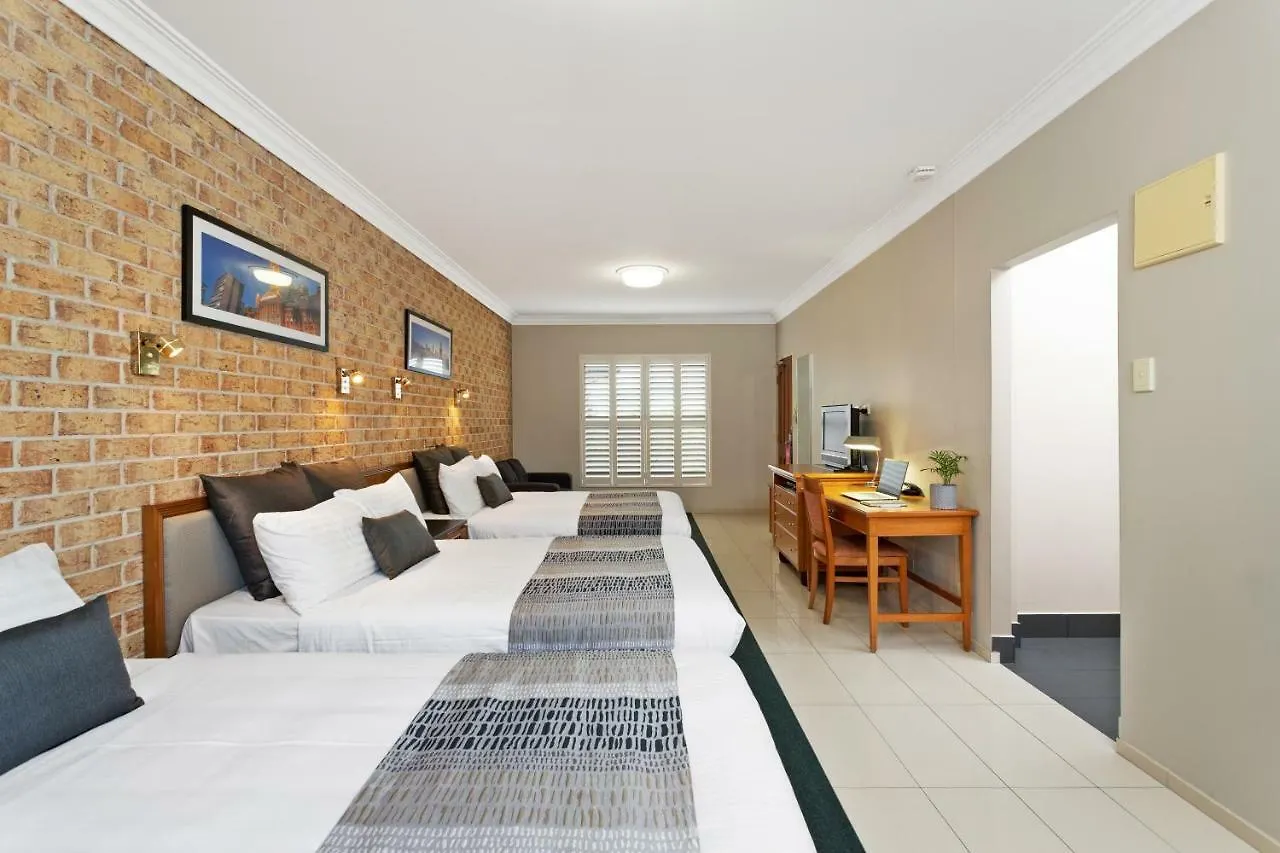 Coopers Colonial Motel Brisbane 3*,  Australia